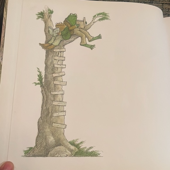 Frog and Toad Storybook Treasury hardcover by Arnold Lobel - Picture 3 of 5